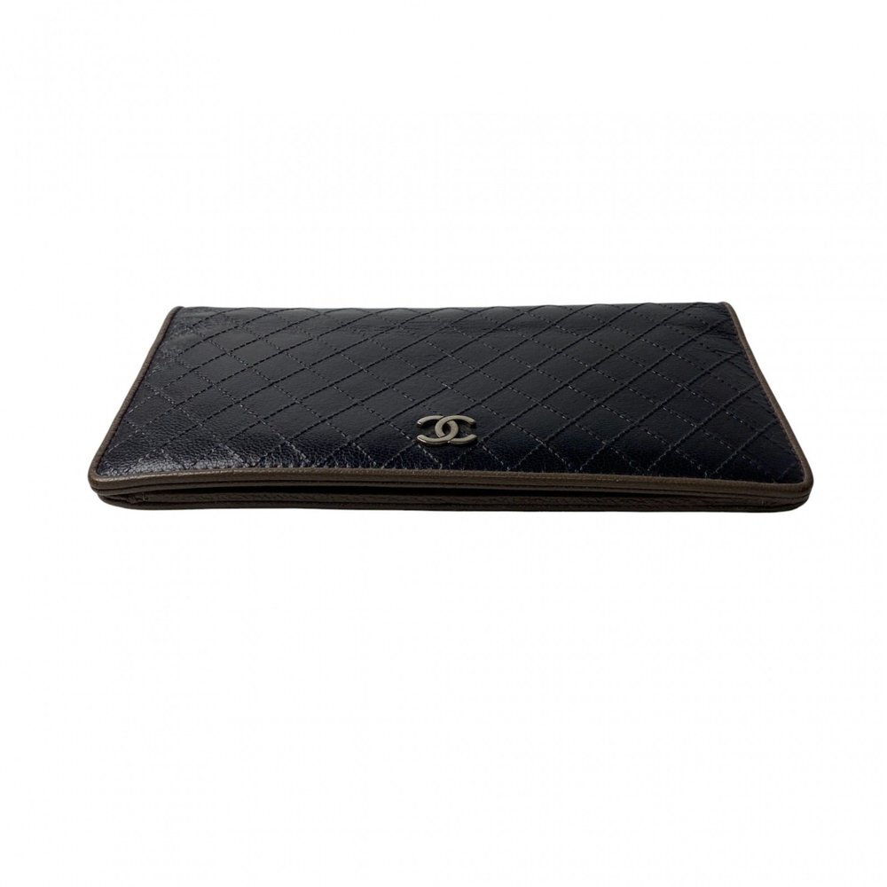 CHANEL Logo Wallet - Picture 5 of 14